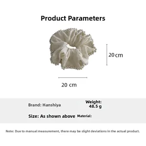 Paramètres de taille détaillés du chouchou en mousseline blanche avec perles blanches