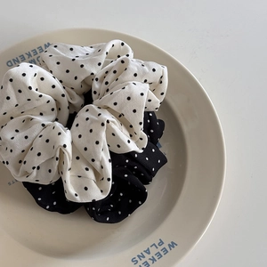 Lot de chouchous à pois de style français noir et blanc pour une coiffure élégante