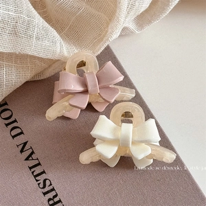Pince à Cheveux Crabe en Résine avec Nœud Style Coréen Petite pour Femmes Élégante Texture Marbre Accessoires Cheveux