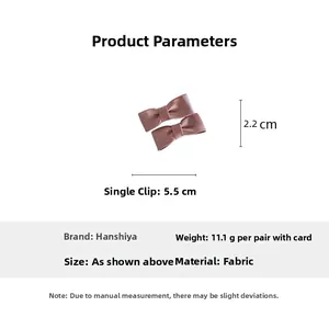 Detaillierte Ansicht von zwei rosa Stoff-Haarspangen mit Maßen 5,5 cm mal 2,2 cm