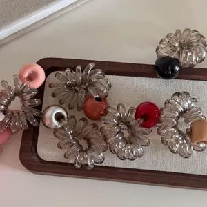 Élastique à Cheveux en Spirale Ligne de Téléphone pour Femmes Avec Boule Décorative Bandeau Élastique Minimaliste