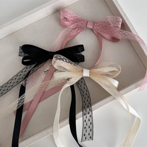 Barrettes à cheveux élégantes en dentelle double couche avec de longs rubans en satin pastel