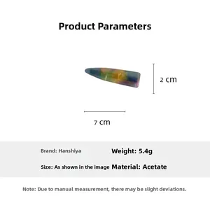 Detail view of 7cm x 2cm acetate hair clip with elegant marble pattern and dimensions