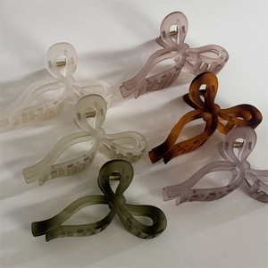 Lot de 6 pinces à cheveux noeud en résine mate aux couleurs variées avec éclairage linéaire
