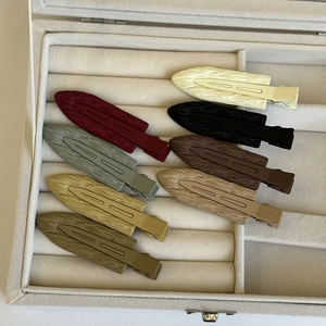 Set di 8 fermagli per capelli opachi senza cuciture con motivo a onde in tonalità terra