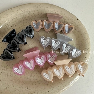 French Style Acetate Heart Hair Claw Clip Sweet Elegant Jelly Color Heart Pattern Shark Clip For Women Hair Styling Accessories