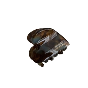 Elegant tortoiseshell heart-shaped hair claw clip with France Handmade gold lettering