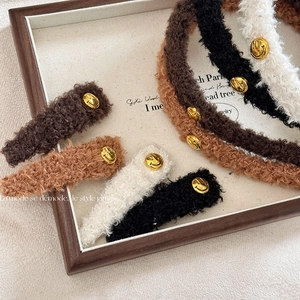 Winter Plüsch Haarspange Lächelndes Gesicht Metalldekoration Kunstpelz Haarkralle BB Clip Stirnband Koreanisch Damen Schmuck