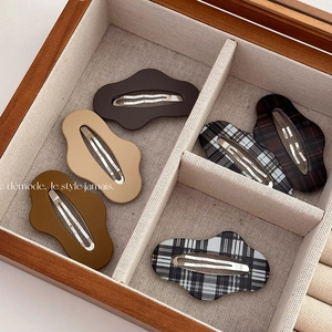Korean Style Plaid Cloud Shape BB Hair Clips For Women Cute Matte Resin Metal Bangs Hairpin Retro Daily Hair Accessories