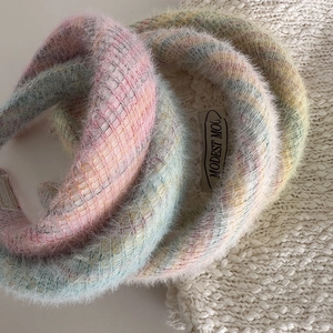 Thick knitted mohair headband with soft gradient colors in a trendy retro design