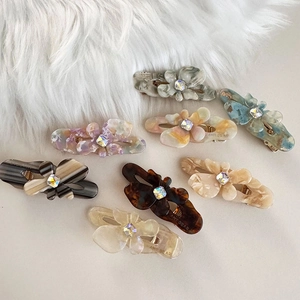 Eight colors of butterfly acetate hair clips with square rhinestones and gold duckbill clips