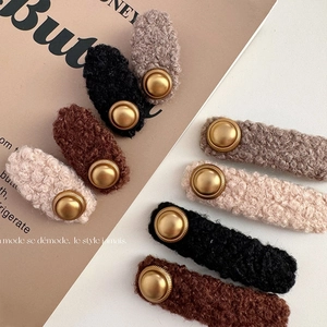 French Vintage Lambswool Hair Clip With Gold Button Elegant Fleece Hairpin For Women Retro Autumn Winter Hair Accessories