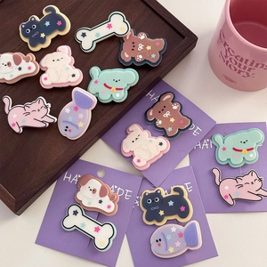 Set di fermagli per capelli in resina con animali dei cartoni animati come gatti e orsi