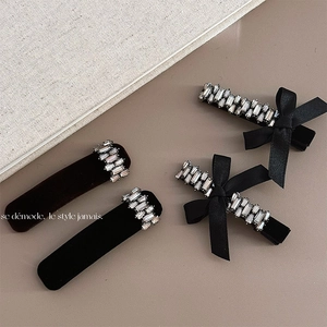 Pince à Cheveux Nœud en Velours Vintage Luxe Strass Élégant Noir Satin Pince Croco Doux Accessoires de Coiffure