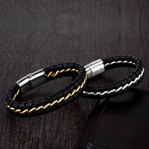 Bracelet pour homme en cuir tressé noir avec maillons en acier inoxydable or et argent