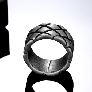 Retro rhombus woven texture titanium steel ring for men with oxidized silver finish