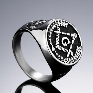 Vintage silver Masonic seal ring in stainless steel featuring compass and square symbol