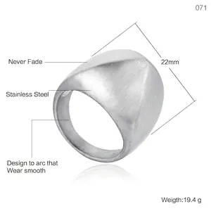 Anello largo in acciaio inossidabile opaco da 19,4g, design durevole che non sbiadisce