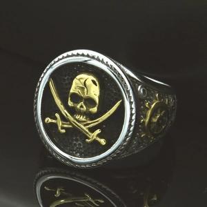 Vintage pirate skull and cross swords signet ring in two-tone stainless steel