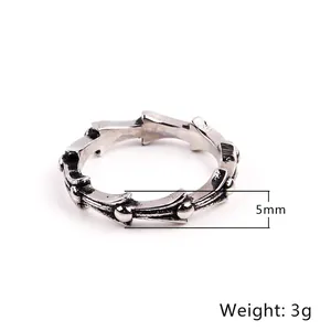 Gothic vintage stainless steel ring with thorn texture and silver finish, 5mm wide