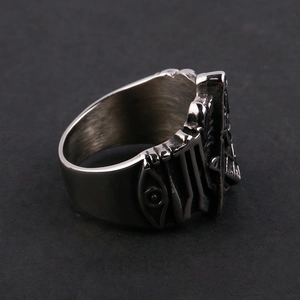 Vintage Freemason Masonic Knights Templar stainless steel men's ring with brushed silver finish