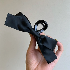 Grande Pince à Cheveux Nœud en Satin et Velours Vintage Style Coréen Élégant Nœud Papillon Surdimensionné Accessoires de Coiffure pour Femmes