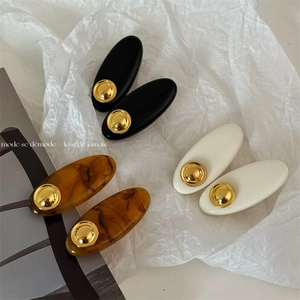 French Retro Oval Acrylic Hair Clip For Women Minimalist Resin Duckbill Clip With Gold Metal Button Fashion Hair Accessories