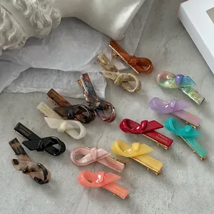 Barrette à Nœud en Acétate Fait à la Main Français Vintage Étiquette Dorée Pince Bec de Canard Texture Marbre Bijoux de Cheveux Femme