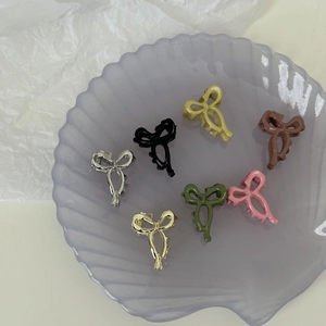 Lot de pinces à cheveux chic en forme de nœud métallique doré argenté et noir pour femme