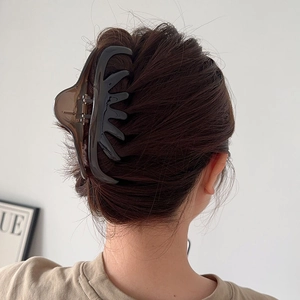 Coffee brown translucent acrylic shark hair claw clip for thick hair styling