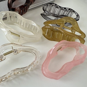Large Irregular Wave Resin Hair Claw Clip For Women Non-slip Shark Clip Semi-transparent Jelly Color Hair Accessories