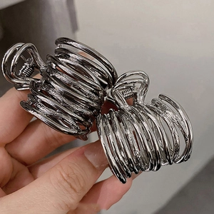 Minimalist Niche Design High Ponytail Metal Hair Claw Spiral Coil Shape Elegant Silver Gun Grey Hair Clip For Women