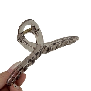 Grande molletta per capelli 14cm grigio traslucido con design a nastro e fiori