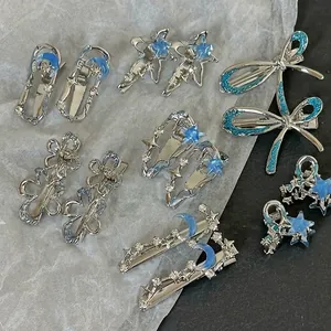 Pinces à Cheveux Y2K Alliage Bleu Argent Étoile Lune Minimaliste Papillon Fleur Strass Bec de Canard Accessoires Cheveux Femme