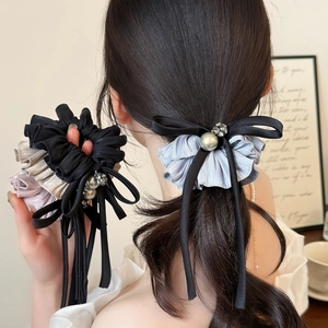 Elegante Haarelastiek Van Geplooid Satijn Met Lange Lintstrik Kunstparel Strass Elastische Haarband Voor Dames