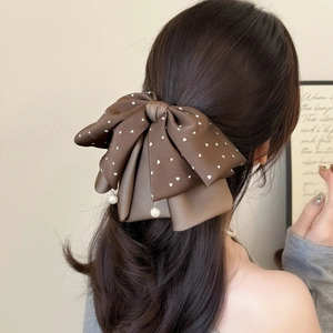 Barrette à cheveux élégante à pois marron avec nœud et pendentif perle