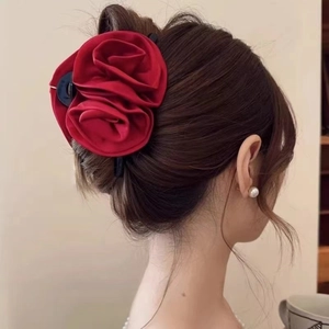 Pince à Cheveux Fleur de Rose en Satin Élégante Grande Pince Requin Fait à la Main Épingle à Cheveux Vintage pour Femmes Accessoires