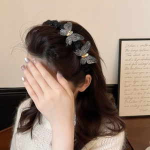 Serre-tête Élégant en Tissu avec Papillon 3D et Strass pour Femmes Serre-tête à Dents Étincelant de Luxe Accessoire de Cheveux Style Coréen