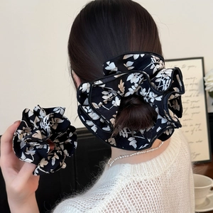 Black White Floral Pleated Scrunchie Large Ruffle Hair Tie Korean Style Fabric Artificial Pearl Hair Accessory For Women