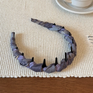 Purple plaid fabric wrapped non-slip headband with inner teeth for secure hair styling