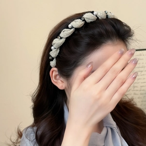 Elegant French Style Twisted Braid Headband Fabric Rhinestone Faux Artificial Pearl Contrast Color Non Slip Hair Band Accessories Women