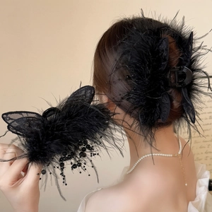 Pince à Cheveux en Plumes Noires avec Papillon en Dentelle et Gland Grande Pince Requin Accessoires Cheveux Femme