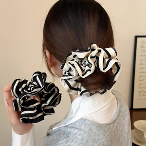 Oversized Striped Fabric Scrunchies Vintage Pleated Ruffle Hair Bands Ponytail Holder Fashion Hair Accessories For Women