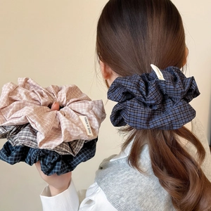 Koreanischer Stil Kariert Scrunchie Für Damen Großer Stoff Haargummi Plissiert Übergroßer Pferdeschwanz Halter Haarschmuck