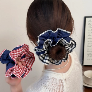 Elastico per Capelli Scrunchie a Doppio Strato a Quadri in Tessuto Dolce Volant Gingham per Accessori Moda Decorativi Quotidiani