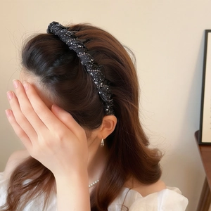 French fabric floral twist headband with non-slip teeth for high skull top hair styling