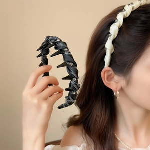 Cerchietto da Donna in Raso Intrecciato Coreano Con Strass e Borchie Punk Dolce Antiscivolo per Quotidiano Festa Accessori Capelli