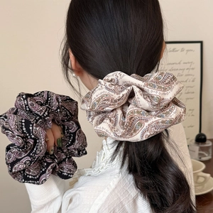 French Vintage Paisley Print Fabric Hair Scrunchies For Women Elegant Large Ruffled Hair Tie Bohemian Print Ponytail Holder