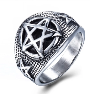 Men's Punk Gothic Pentagram Star Ring Titanium Steel Polished Biker Ring Vintage Silver Energy Star Ring For Men Jewelry