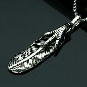 Retro titanium steel feather pendant with eagle claw detail on a box chain for men
